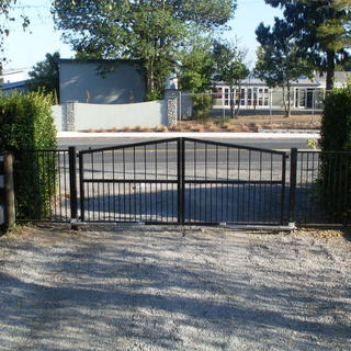 Swing gates (Automated)